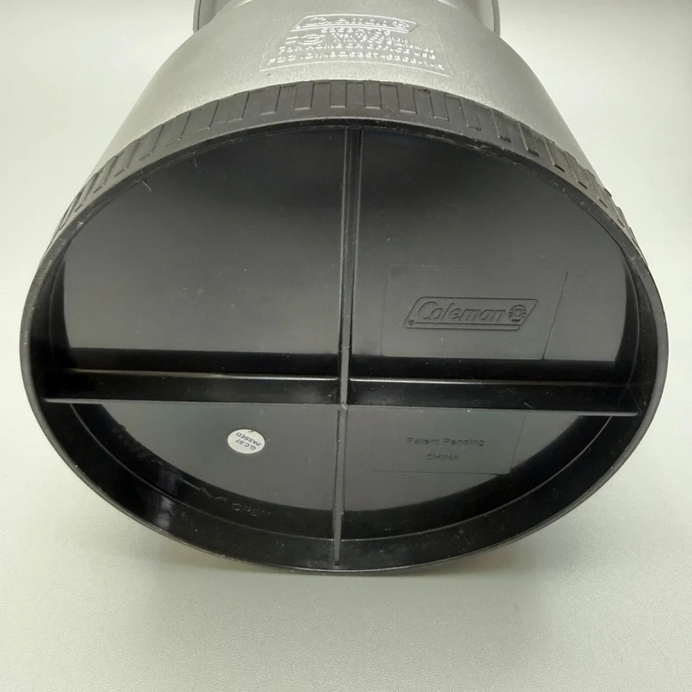 COLEMAN Florescent Lantern Battery‎ Powered Remote Control Includes D Batteries